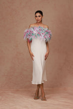 Load image into Gallery viewer, Feather Midi Dress
